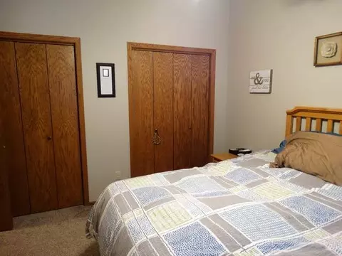 106 Wachter Ave E, Bismarck, ND 58504 photo 15