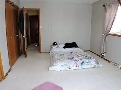 720 8th Ave NE, Mandan, ND 58554 photo 13