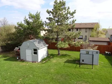 725 Wachter Ave E, Bismarck, ND 58503 photo 9