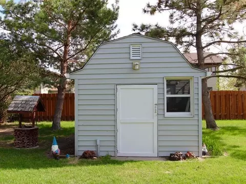 725 Wachter Ave E, Bismarck, ND 58503 photo 8