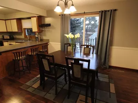 725 Wachter Ave E, Bismarck, ND 58503 photo 4
