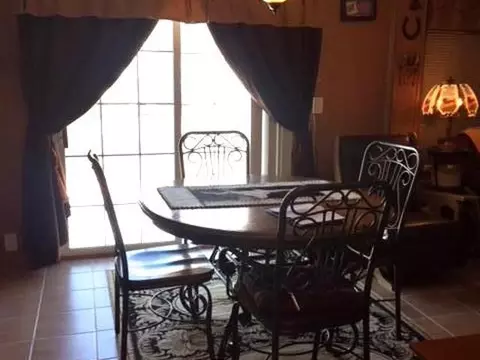 215 Deer St E, Mandan, ND 58554 photo 9