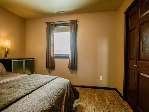 5501 Yukon Dr, Bismarck, ND 58503 photo 24