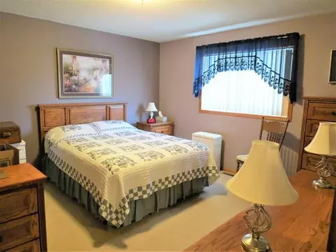 1404 12th Ave SE, Mandan, ND 58554 photo 11