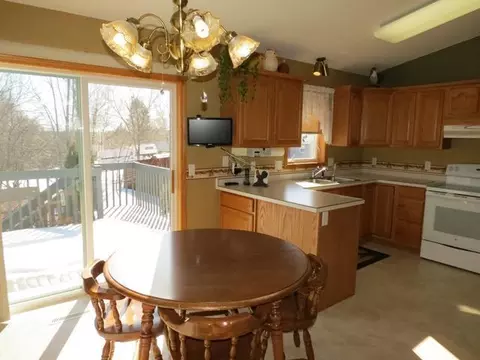 1404 12th Ave SE, Mandan, ND 58554 photo 8