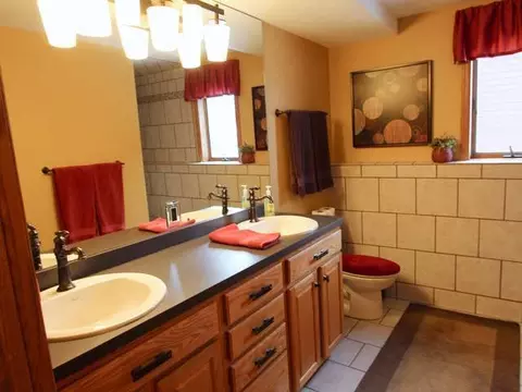 1400 Territory Dr, Bismarck, ND 58503 photo 34