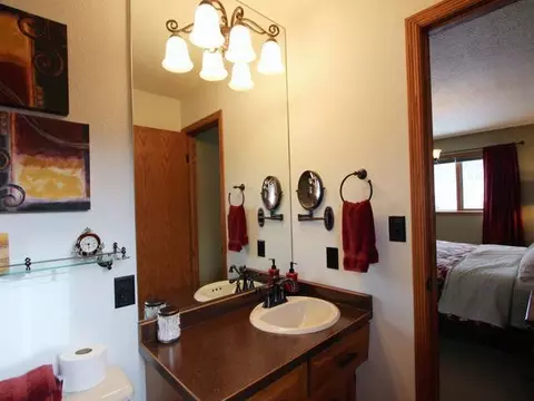 1400 Territory Dr, Bismarck, ND 58503 photo 20
