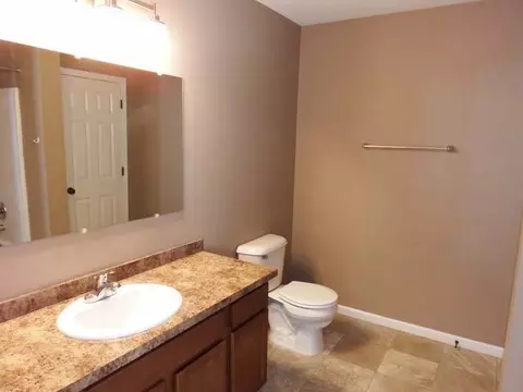 719 Weyburn Dr, Bismarck, ND 58503 photo 12