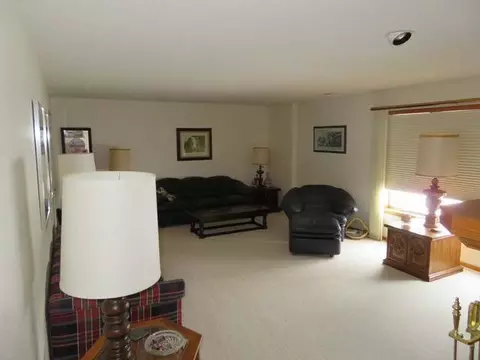 3670 Hackberry St, Bismarck, ND 58503 photo 38