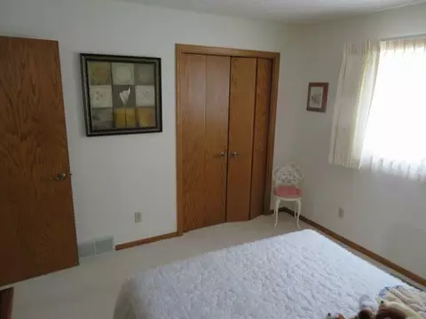 3670 Hackberry St, Bismarck, ND 58503 photo 29