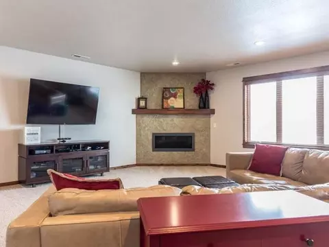 2709 Calgary Ave E, Bismarck, ND 58503 photo 19