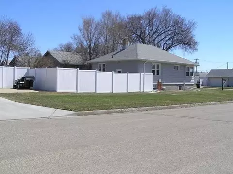 1400 Thayer Ave E, Bismarck, ND 58501 photo 40