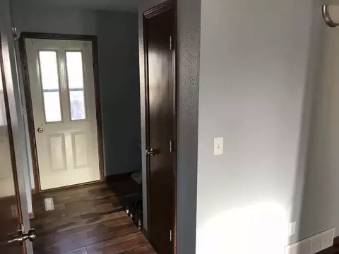 807 16th St S, Bismarck, ND 58504 photo 9
