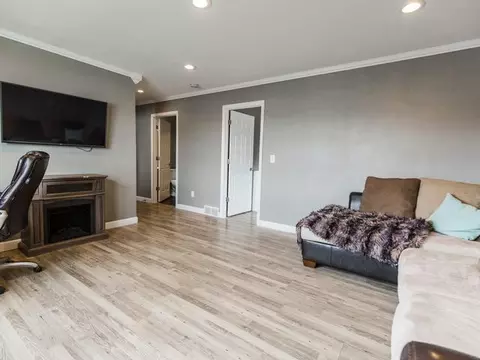 1000 Calvert Dr, Bismarck, ND 58503 photo 19