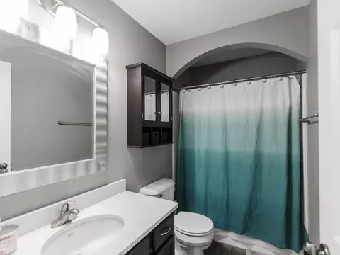 1000 Calvert Dr, Bismarck, ND 58503 photo 16