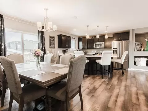 1000 Calvert Dr, Bismarck, ND 58503 photo 6