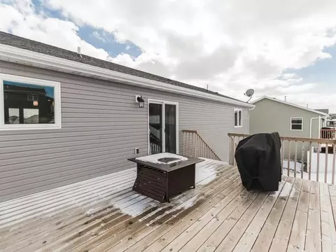 1000 Calvert Dr, Bismarck, ND 58503 photo 41