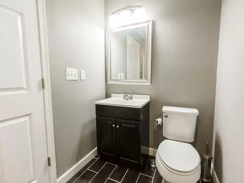 1000 Calvert Dr, Bismarck, ND 58503 photo 24