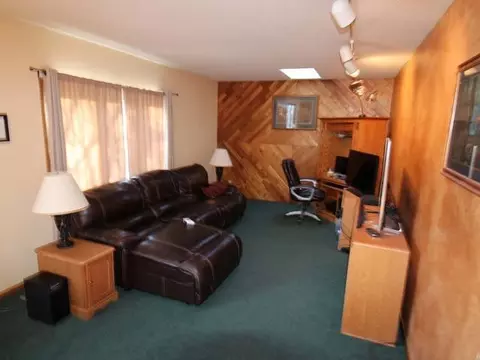 1829 Assumption Dr, Bismarck, ND 58501 photo 9