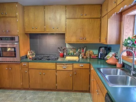 1101 Fairview Pl, Bismarck, ND 58501 photo 16