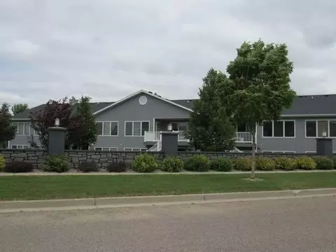 2202 Shoal Loop SE, Mandan, ND 58554 photo 12