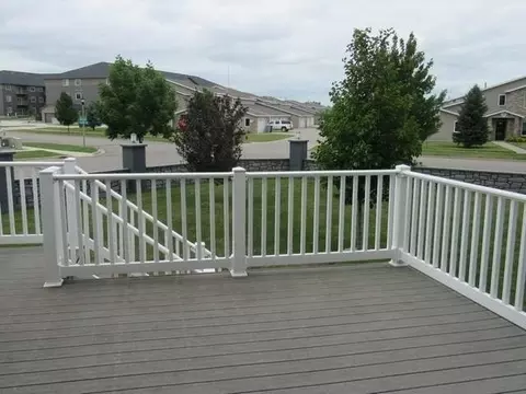 2202 Shoal Loop SE, Mandan, ND 58554 photo 21