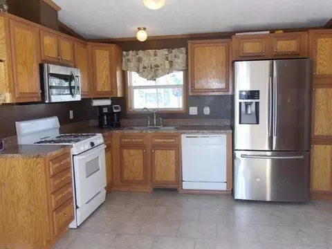 4315 Claridge Loop, Bismarck, ND 58501 photo 6