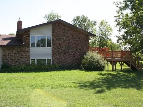 405 Restful Dr, Bismarck, ND 58501 photo 23