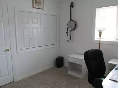 405 Restful Dr, Bismarck, ND 58501 photo 10