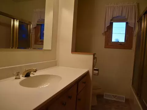 616 North Ave, Bismarck, ND 58501 photo 9