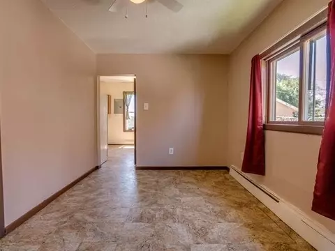 911 Sweet Ave E, Bismarck, ND 58504 photo 5