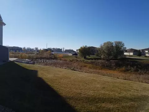 2621 Douglas Pl SE, Mandan, ND 58554 photo 26