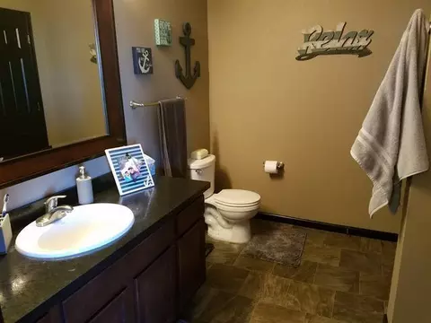 2621 Douglas Pl SE, Mandan, ND 58554 photo 20
