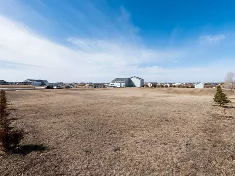 6420 Torrence Pt, Bismarck, ND 58504 photo 24