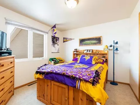 6420 Torrence Pt, Bismarck, ND 58504 photo 9