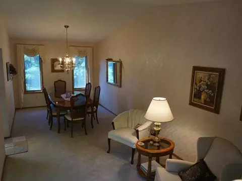 413 Toronto Dr, Bismarck, ND 58503 photo 14