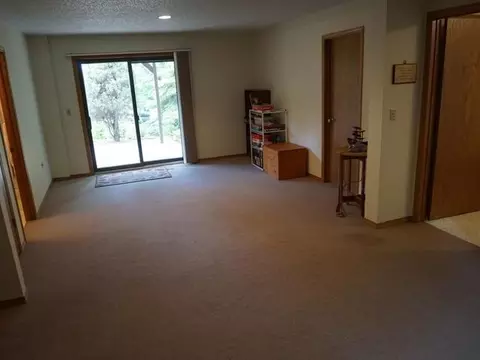 413 Toronto Dr, Bismarck, ND 58503 photo 41
