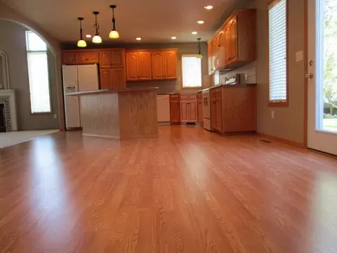 3320 Thunderbird, Bismarck, ND 58503 photo 4