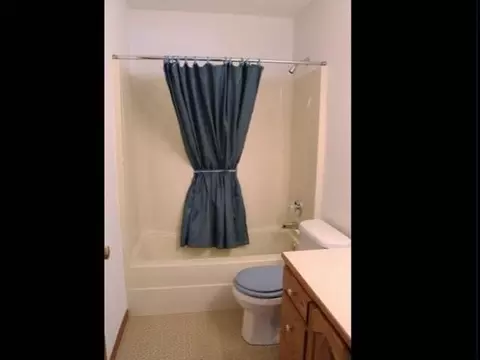 815 Munich Dr, Bismarck, ND 58504 photo 16