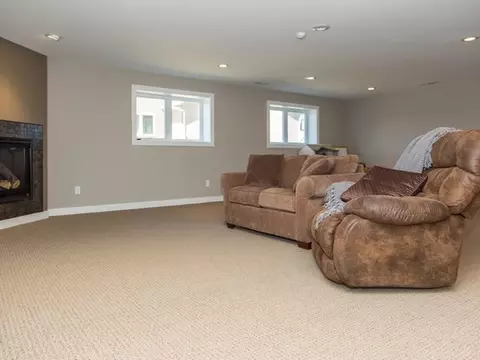 4308 Opal Dr, Bismarck, ND 58503 photo 26