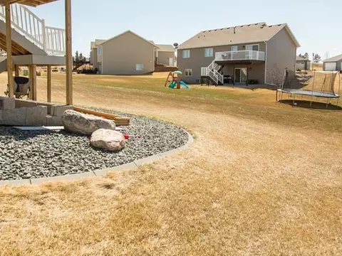 4308 Opal Dr, Bismarck, ND 58503 photo 33