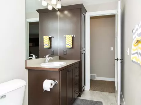 4308 Opal Dr, Bismarck, ND 58503 photo 31