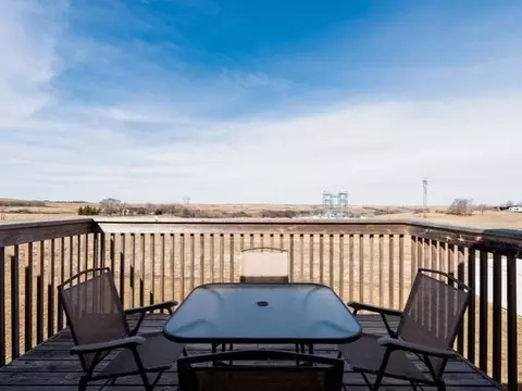 2909 Plainview Dr SE, Mandan, ND 58554 photo 20