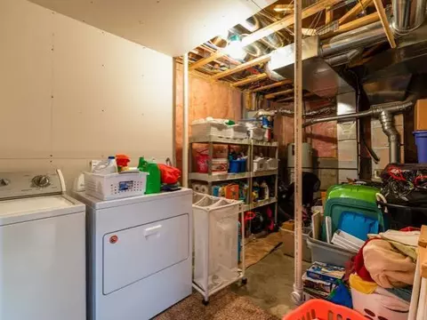 2909 Plainview Dr SE, Mandan, ND 58554 photo 13