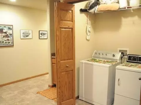 617 Nelson Dr, Bismarck, ND 58503 photo 29