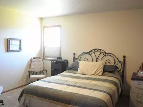 617 Nelson Dr, Bismarck, ND 58503 photo 17