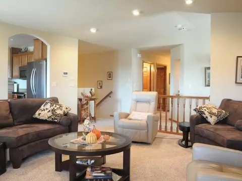 617 Nelson Dr, Bismarck, ND 58503 photo 5