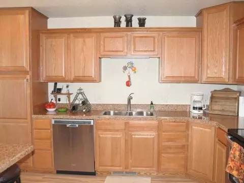 617 Nelson Dr, Bismarck, ND 58503 photo 7