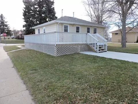 800 14th St NW, Mandan, ND 58554 photo 45