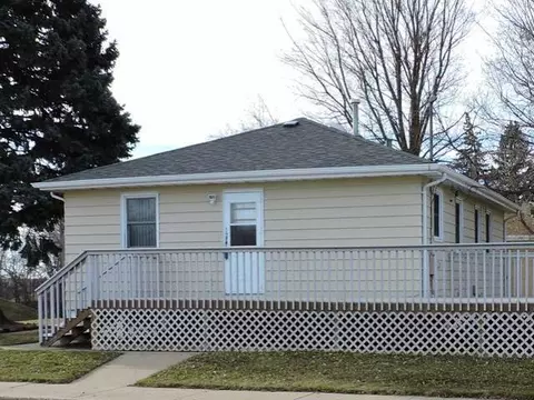 800 14th St NW, Mandan, ND 58554 photo 37